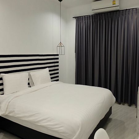 Chic-Chidkong Boutique Hotel Nakhon Phanom Exteriör bild